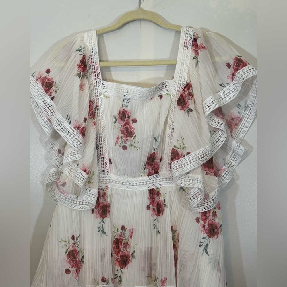 Thriving‎ Romance White Floral Print Tiered Midi Dress - Picture 6 of 13